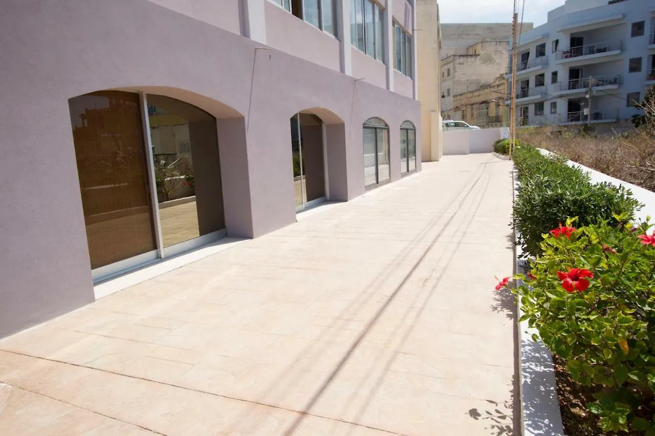 Apartment Sands Saint Julian's